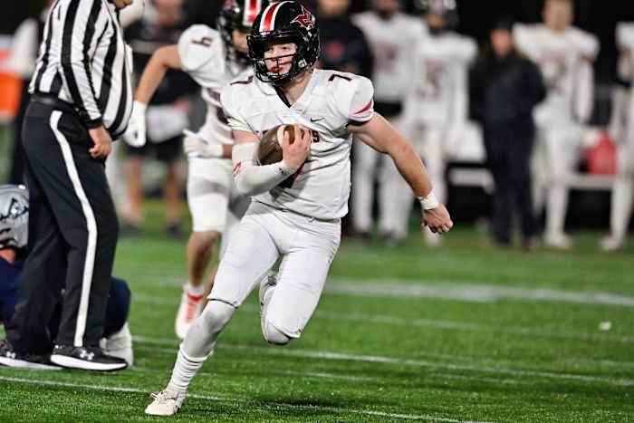 a Wilsonville Mountain View 5A Oregon football final November 24 2023 Leon Neuschwander 26
